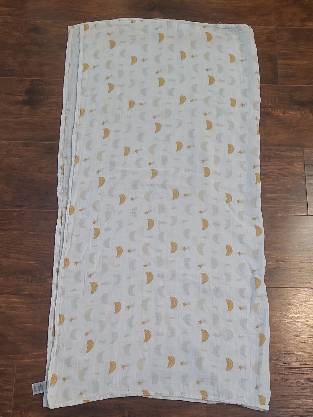 Momcozy Kids White Muslin Swaddle Banboo Cotton with Mustard Moon Print 42×42